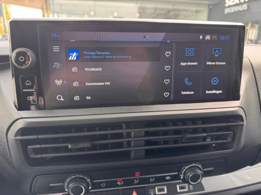 Peugeot e-Expert EV L3 75 kWh &euro;14.740 korting!! | 16" stalen velgen | Elektrisch bedienbare en verwarmbare buitens... ActivLease financial lease