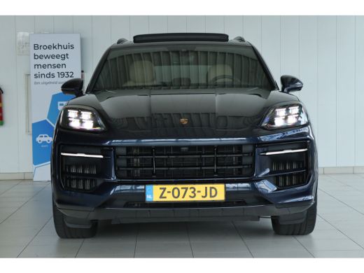 Porsche Cayenne 3.0 E-Hybrid "OP AFSPRAAK" | SoH 94% | SportDesign | Sportchrono | Passenger display | Stoelventi... ActivLease financial lease