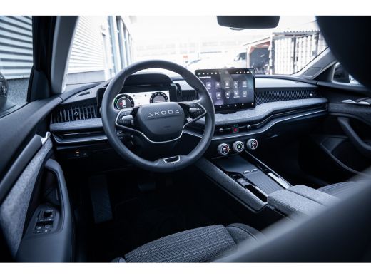 Skoda Superb Combi 1.5 TSI PHEV Business Edition | Achteruitrijcamera | Apple Carplay/Android Auto|telefoonint... ActivLease financial lease