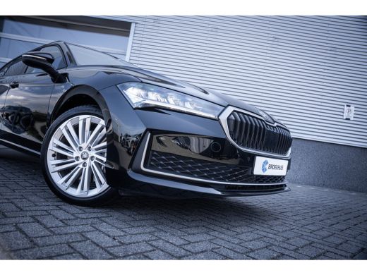 Skoda Superb Combi 1.5 TSI PHEV Business Edition | Achteruitrijcamera | Apple Carplay/Android Auto|telefoonint... ActivLease financial lease
