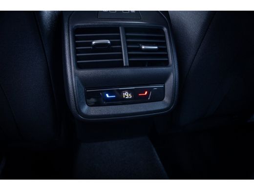 Skoda Superb Combi 1.5 TSI PHEV Business Edition | Achteruitrijcamera | Apple Carplay/Android Auto|telefoonint... ActivLease financial lease