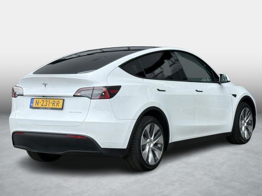 Tesla Model Y Long Range AWD 75 kWh SOH 87,8% / Autopilot / 20'' LM ( &euro; 2.300  Nieuwe banden ) / NL Geleverd / ... ActivLease financial lease