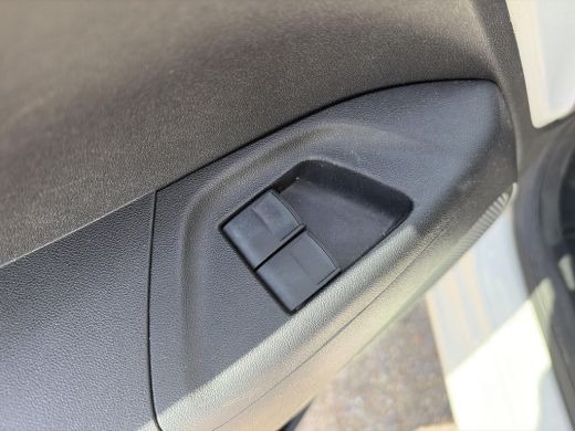 Toyota Aygo 1.0 VVT-i x-play ActivLease financial lease