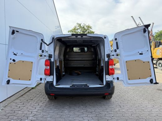 Toyota ProAce Electric 75kWh L1 348km WLTP EV 100KW Snelladen Climate Control Cruise Control Camera Parkeersens... ActivLease financial lease