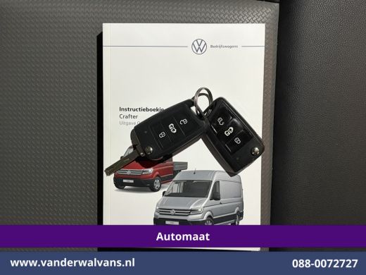 Volkswagen Crafter 2.0 TDI 141pk Automaat L3H3 L2H2 Euro6 Airco | Camera | Apple Carplay | 3000kg Trekhaak | Cruisec... ActivLease financial lease