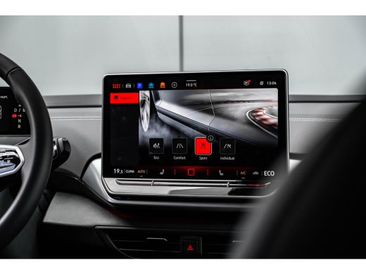 Volkswagen ID.4 Pro Limited Edition 77 kWh | Achteruitrijcamera | Comfortstoel(en) | Cruise control adaptief met ... ActivLease financial lease