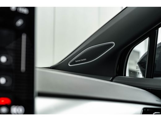 Volkswagen ID.4 Pro Limited Edition 77 kWh | Achteruitrijcamera | Comfortstoel(en) | Cruise control adaptief met ... ActivLease financial lease