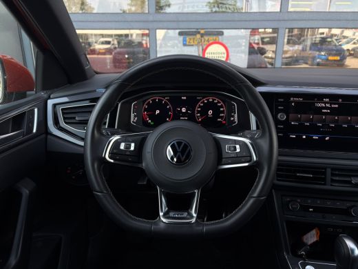 Volkswagen Polo 1.0 TSI 95 pk Highline Business R 7-DSG | Achteruitrijcamera | Navigatie | Cruise control adaptief | ActivLease financial lease