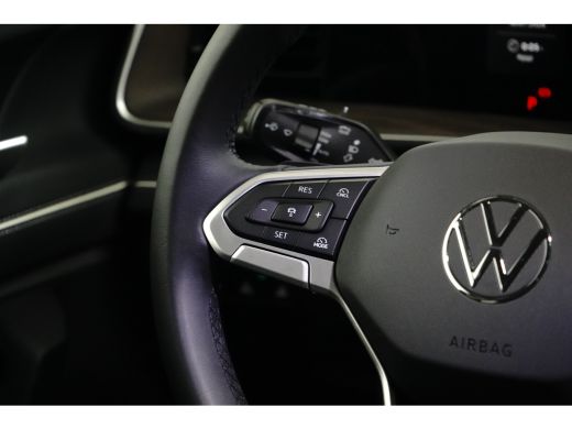 Volkswagen Tayron 1.5 TSI eHybrid 272PK DSG-6 Elegance | TREKHAAK | 360 CAMERA | 12,9 INCH NAVIGATIE | IQ LIGHT | E... ActivLease financial lease