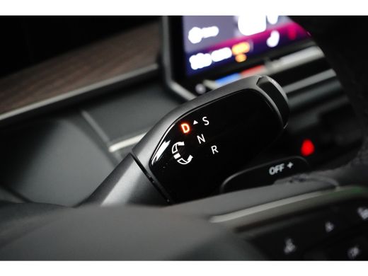 Volkswagen Tayron 1.5 TSI eHybrid 272PK DSG-6 Elegance | TREKHAAK | 360 CAMERA | 12,9 INCH NAVIGATIE | IQ LIGHT | E... ActivLease financial lease