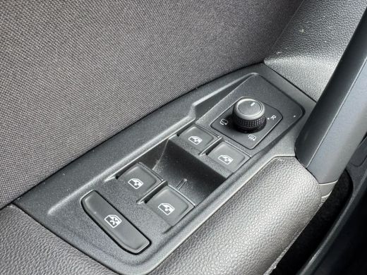 Volkswagen Tiguan TSI 245PK HYBRIDE DSG ELEGANCE VIRTUAL/NAVI/SFEERVERL./PANORAMADAK ActivLease financial lease
