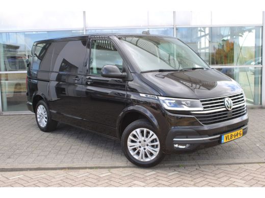 Volkswagen Transporter 2.0 TDI 150 PK DSG L1 Bulli | Trekhaak | Achterdeuren | Passagiersstoel | Adaptive cruise | Navig... ActivLease financial lease
