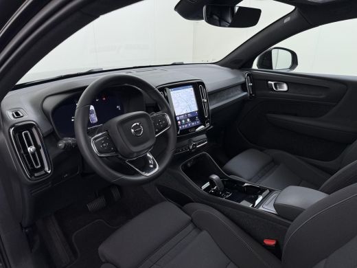 Volvo  C40 Single Motor Core 70 kWh VOLVO DEALER ONDERHOUDEN| ACHTERUITRIJCAMERA| PANORAMADAK| STOEL + STUUR... ActivLease financial lease