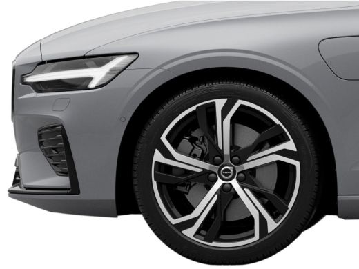 Volvo  V60 2.0 T6 Plug-in hybrid AWD Ultra Dark | Achterbank verwarmd | Achteruitrijcamera | Apple Carplay/A... ActivLease financial lease