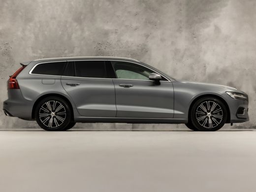 Volvo  V60 2.0 T6 Recharge AWD Sport 391Pk Automaat (APPLE CARPLAY, GROOT NAVI, CAMERA, LEDER, GETINT GLAS, ... ActivLease financial lease