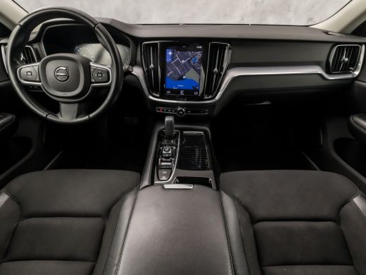 Volvo  V60 2.0 T6 Recharge AWD Sport 391Pk Automaat (APPLE CARPLAY, GROOT NAVI, CAMERA, LEDER, GETINT GLAS, ... ActivLease financial lease