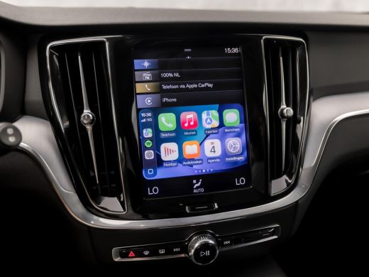 Volvo  V60 2.0 T6 Recharge AWD Sport 391Pk Automaat (APPLE CARPLAY, GROOT NAVI, CAMERA, LEDER, GETINT GLAS, ... ActivLease financial lease