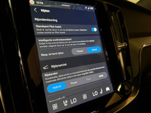 Volvo  V60 T8 AWD Recharge Plus Dark | Trekhaak | Harman Kardon | Adaptieve Cruise Control | Stoelverwarming... ActivLease financial lease