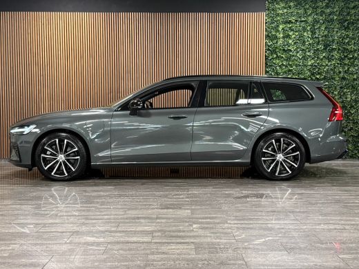 Volvo  V60 T8 AWD Recharge Plus Dark | Trekhaak | Harman Kardon | Adaptieve Cruise Control | Stoelverwarming... ActivLease financial lease