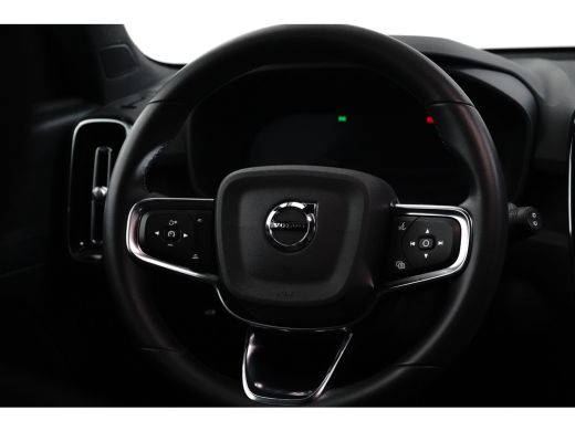 Volvo  XC40 Recharge Core | Camera | Warmtepomp | Stoelverwarming | Apple Carplay | ActivLease financial lease