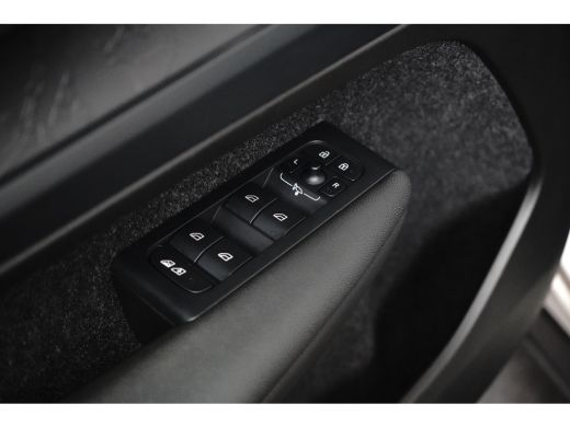Volvo  XC40 Recharge Core | Camera | Warmtepomp | Stoelverwarming | Apple Carplay | ActivLease financial lease