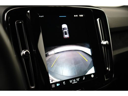 Volvo  XC40 Recharge Core | Camera | Warmtepomp | Stoelverwarming | Apple Carplay | ActivLease financial lease