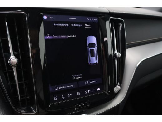 Volvo  XC60 2.0 B5 R-Design | Harman Kardon | Cruise Control | Pano | Treeplank | ActivLease financial lease