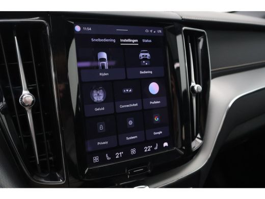 Volvo  XC60 2.0 B5 R-Design | Harman Kardon | Cruise Control | Pano | Treeplank | ActivLease financial lease