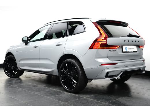 Volvo  XC60 2.0 T6 Plug-in hybrid AWD Plus Black Edition | Luchtvering | HU-Display | Trekhaak | 360 Camera | ActivLease financial lease