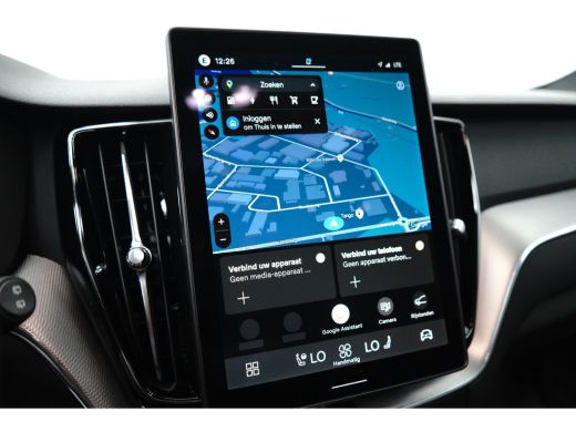 Volvo  XC60 2.0 T6 Plug-in hybrid AWD Plus Black Edition | Luchtvering | HU-Display | Trekhaak | 360 Camera | ActivLease financial lease