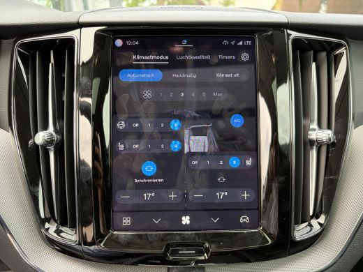 Volvo  XC60 Plug-In Hybrid AWD T6 Plus Dark Recharge ADAPT. CRUISE CONTROL | STUUR & STOEL VERWARMING | PANOR... ActivLease financial lease