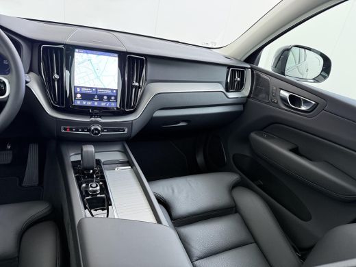 Volvo  XC60 Plug-In Hybrid AWD T6 Plus Dark Recharge VAN:52.900,- VOOR:49.877,- UW HERFSTVOORDEEL:3.023,- ADA... ActivLease financial lease