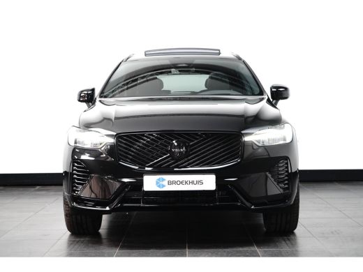Volvo  XC60 Plus Black Edition Recharge Plug-In Hybrid AWD | Elektrisch glazen panorama-dak | Lichtmetalen ve... ActivLease financial lease