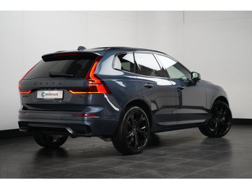 Volvo  XC60 Plus Black Edition Recharge Plug-In Hybrid AWD | Luchtvering | HU-Display | Trekhaak | 360 Camera | ActivLease financial lease