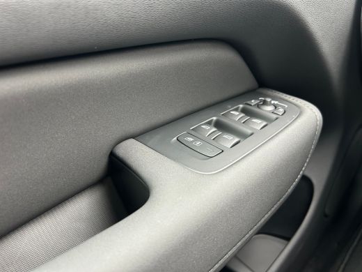 Volvo  XC60 T6 Plus Dark Recharge Plug-In Hybrid AWD | Luchtvering | H&K | HUD | Nappa | Trekhaak | Pano | Ma... ActivLease financial lease