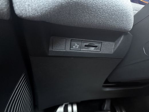 Citroën C5 Aircross Max | 10'' digitaal instrumentenpaneel | Achterbank in 40-20-40 configuratie neerklapbaar | Achte... ActivLease financial lease
