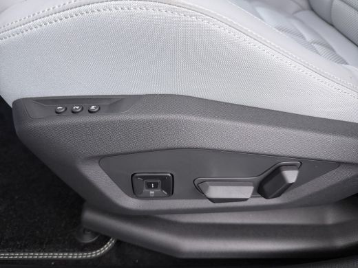 Citroën C5 Aircross Max | 10'' digitaal instrumentenpaneel | Achterbank in 40-20-40 configuratie neerklapbaar | Achte... ActivLease financial lease