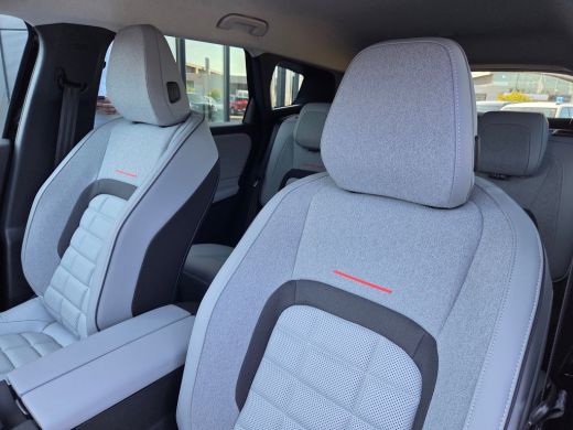 Citroën C5 Aircross Max 1.2 Hybrid VOORRAADACTIE | 8 JAAR GARANTIE | HUD | Stoel Ventilatie + Verwarming | Keyless | ... ActivLease financial lease