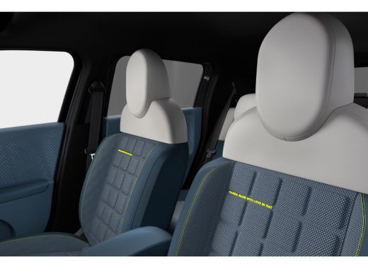 Fiat Grande Panda EV 44kWh 113 La Prima | Achterlichten LED | Infotainmentsysteem met 10,25" touchscreen | Koplamp LED ActivLease financial lease