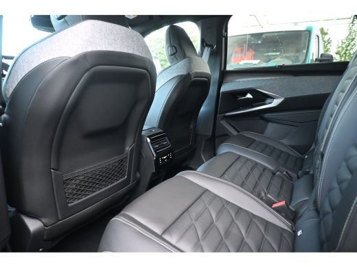 Peugeot 5008 GT Exclusive | Adaptieve cruise control met Stop&Go functie | LED 3D-achterlichten | Pack Safety ... ActivLease financial lease