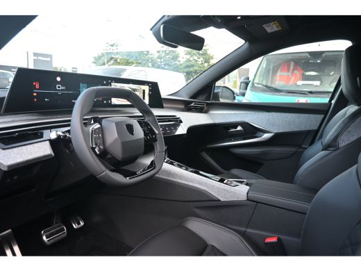 Peugeot 5008 GT Exclusive | Adaptieve cruise control met Stop&Go functie | LED 3D-achterlichten | Pack Safety ... ActivLease financial lease