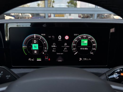 Volkswagen Tiguan R-Line Edition - eHybrid | 'App-Connect' draadloze smartphone integratie | Automatische afstandsr... ActivLease financial lease