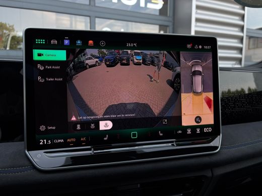 Volkswagen Tiguan R-Line Edition - eHybrid | 'App-Connect' draadloze smartphone integratie | Automatische afstandsr... ActivLease financial lease