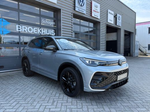 Volkswagen Tiguan R-Line Edition - eHybrid | 'App-Connect' draadloze smartphone integratie | Automatische afstandsr... ActivLease financial lease