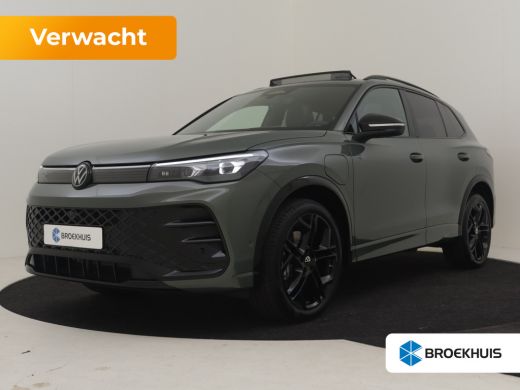 Volkswagen Tiguan R-Line Edition - eHybrid | 'App-Connect' draadloze smartphone integratie | Automatische afstandsr... ActivLease financial lease