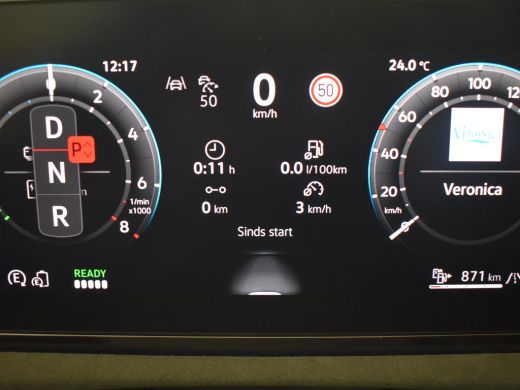 Volkswagen Tiguan R-Line Edition - eHybrid | 'App-Connect' draadloze smartphone integratie | Automatische afstandsr... ActivLease financial lease