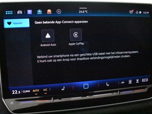 Volkswagen Tiguan R-Line Edition - eHybrid | 'App-Connect' draadloze smartphone integratie | Automatische afstandsr... ActivLease financial lease