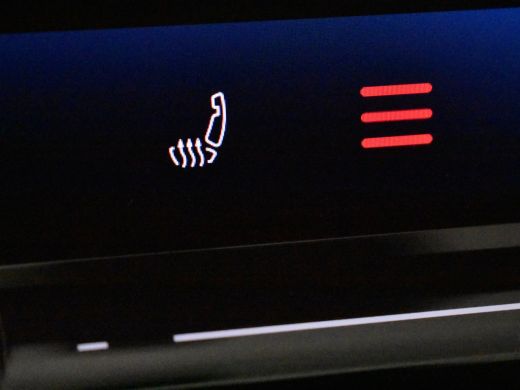 Volkswagen Tiguan R-Line Edition - eHybrid | 'App-Connect' draadloze smartphone integratie | Automatische afstandsr... ActivLease financial lease