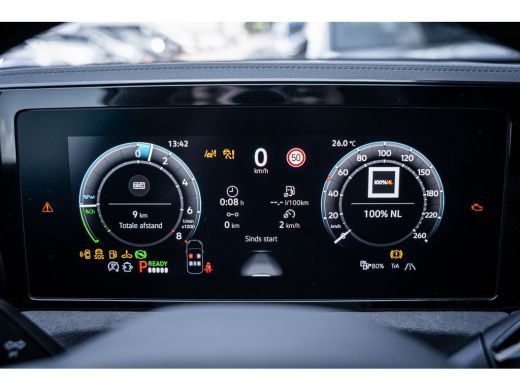 Volkswagen Tiguan R-Line Edition - eHybrid | 'App-Connect' draadloze smartphone integratie | Automatische afstandsr... ActivLease financial lease