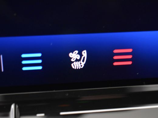 Volkswagen Tiguan R-Line Edition - eHybrid | 'App-Connect' draadloze smartphone integratie | Automatische afstandsr... ActivLease financial lease